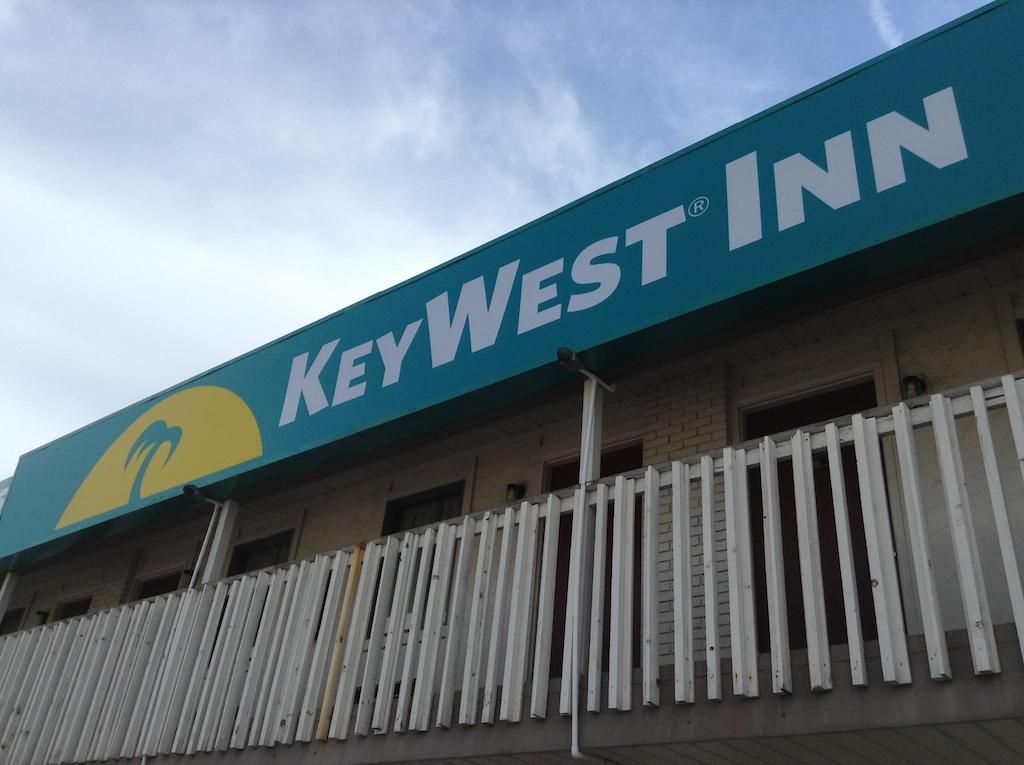 Key West Inn - Hobart Merrillville Eksteriør billede