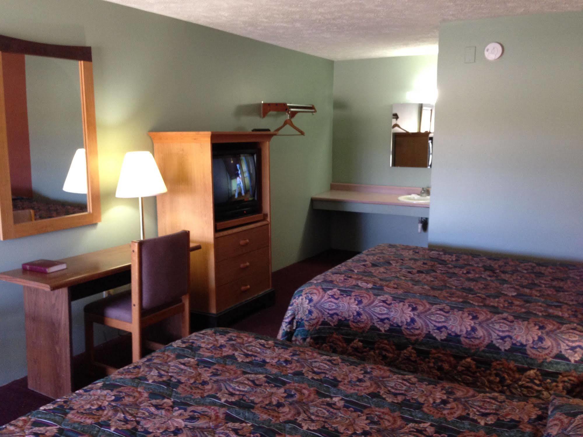 Key West Inn - Hobart Merrillville Eksteriør billede