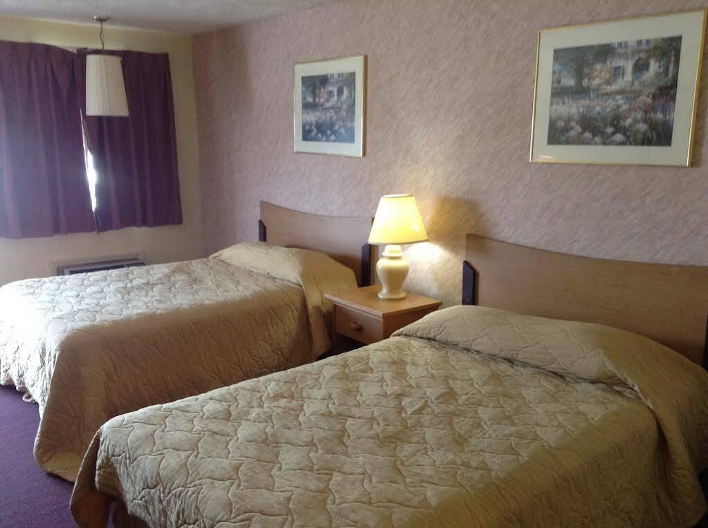 Key West Inn - Hobart Merrillville Eksteriør billede